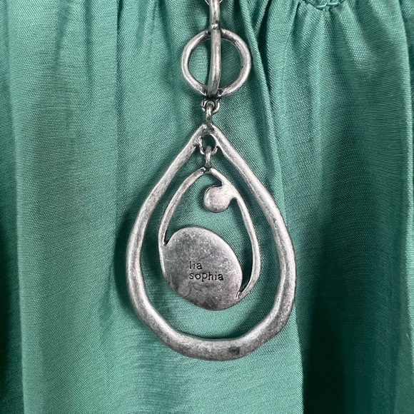 Lia Sophia Necklace - Picture 5 of 5